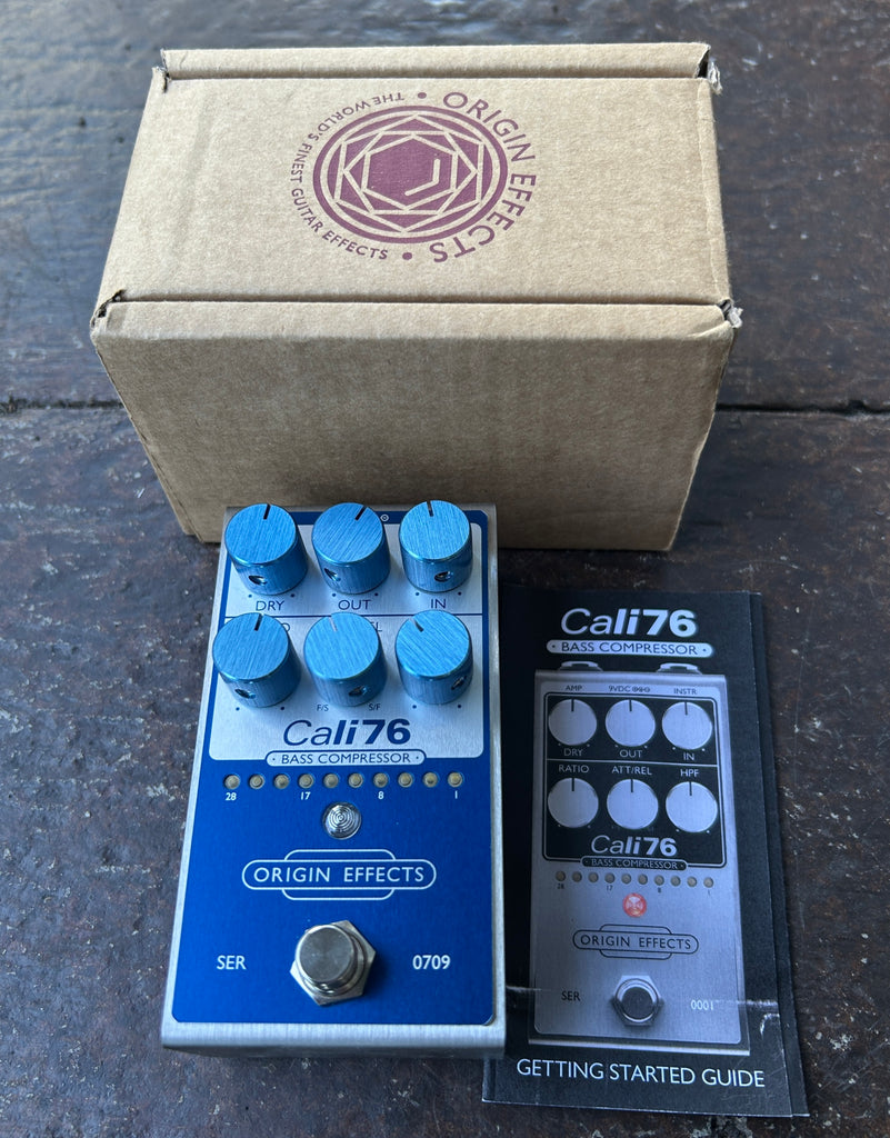 Origin Effects Cali76 Bass Compressor Pedal - Super Vintage Blue