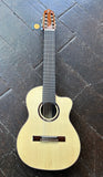 Ortega 8 String Classical (RCE158RW-8) spruce to, ebony fretboard and rosewood headstock