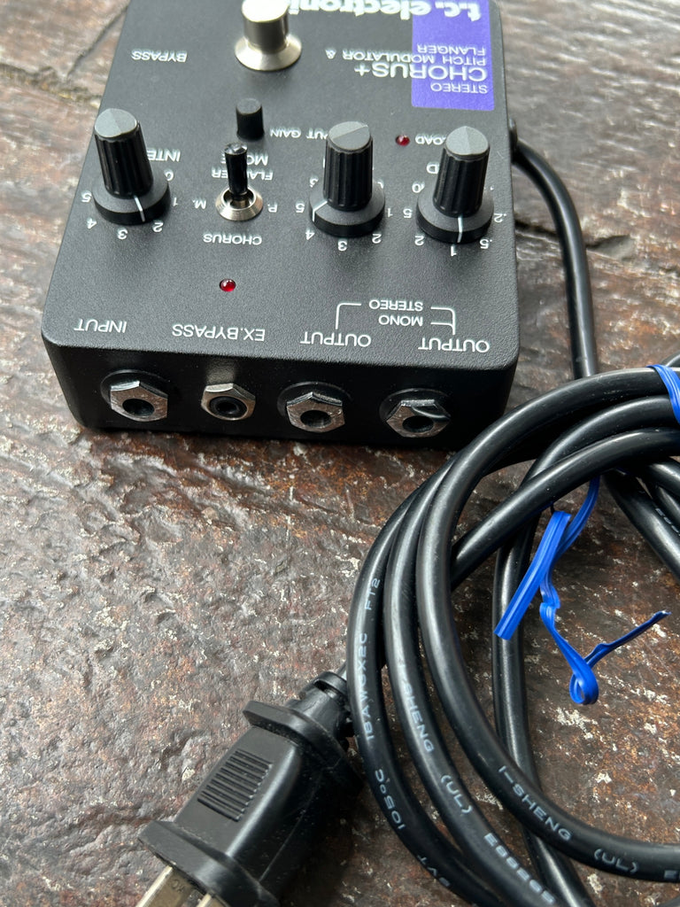 T.C. Electronic Chorus Pitch Modulator & Flanger – Moze Guitars