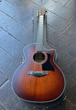 Taylor 324ce with case