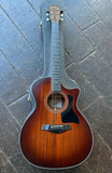 Taylor 324ce with case