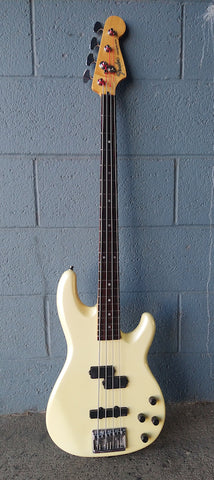 Fender Lyte Japan