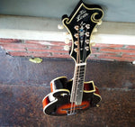 LM-600 E The Loar Professional Mandolin, F Style