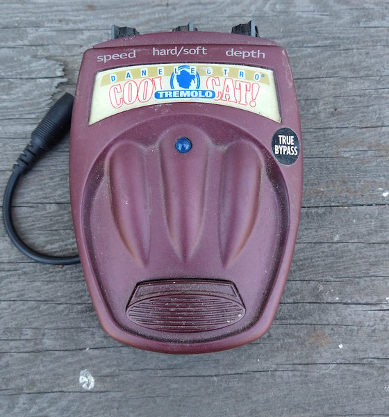 Danelectro Cool Cat Tremolo Pedal (USED) – Allen Music Shop