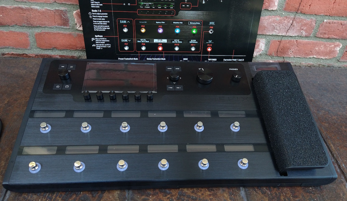 Line 6 Helix Floor – Moze Guitars