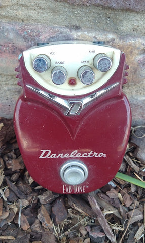 Danelectro Fab Tone – Moze Guitars