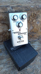 Nux Steel Singer