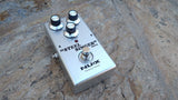 Nux Steel Singer