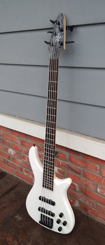 Rogue III 5 String Bass