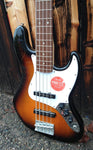 Squier 5 String Jazz Bass