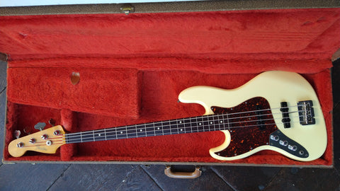 いぬころ様 LEGEND JAZZ BASS LEFTYレフティモデル（Squier by