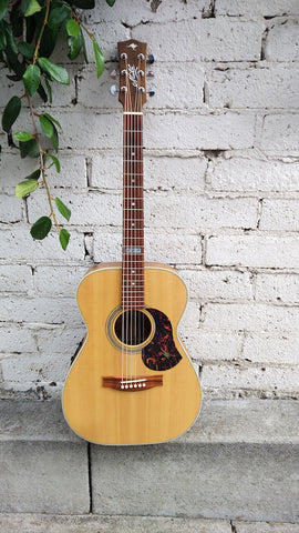 Maton EBG808TE