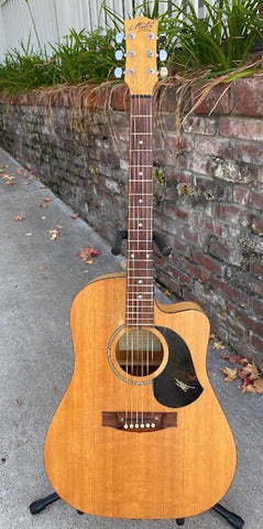 Maton EM225C