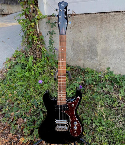 Danelectro 64XT